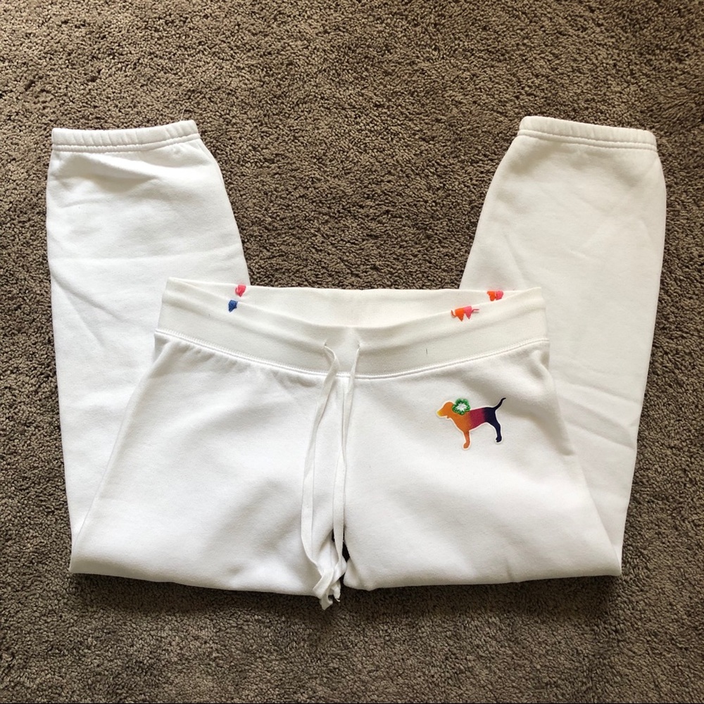 VS Pink cropped sweat pants